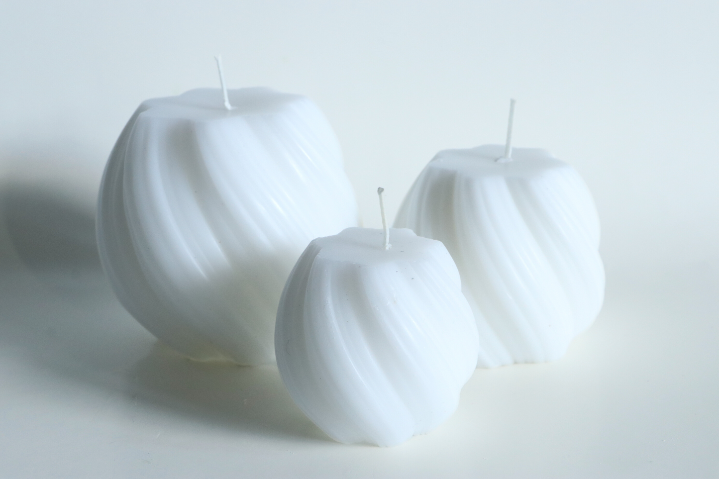 Swirl Candle Set