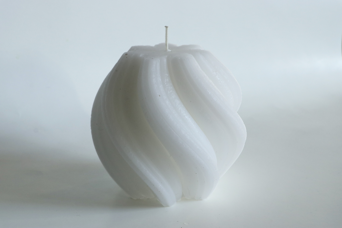 Swirl Candle - Individual