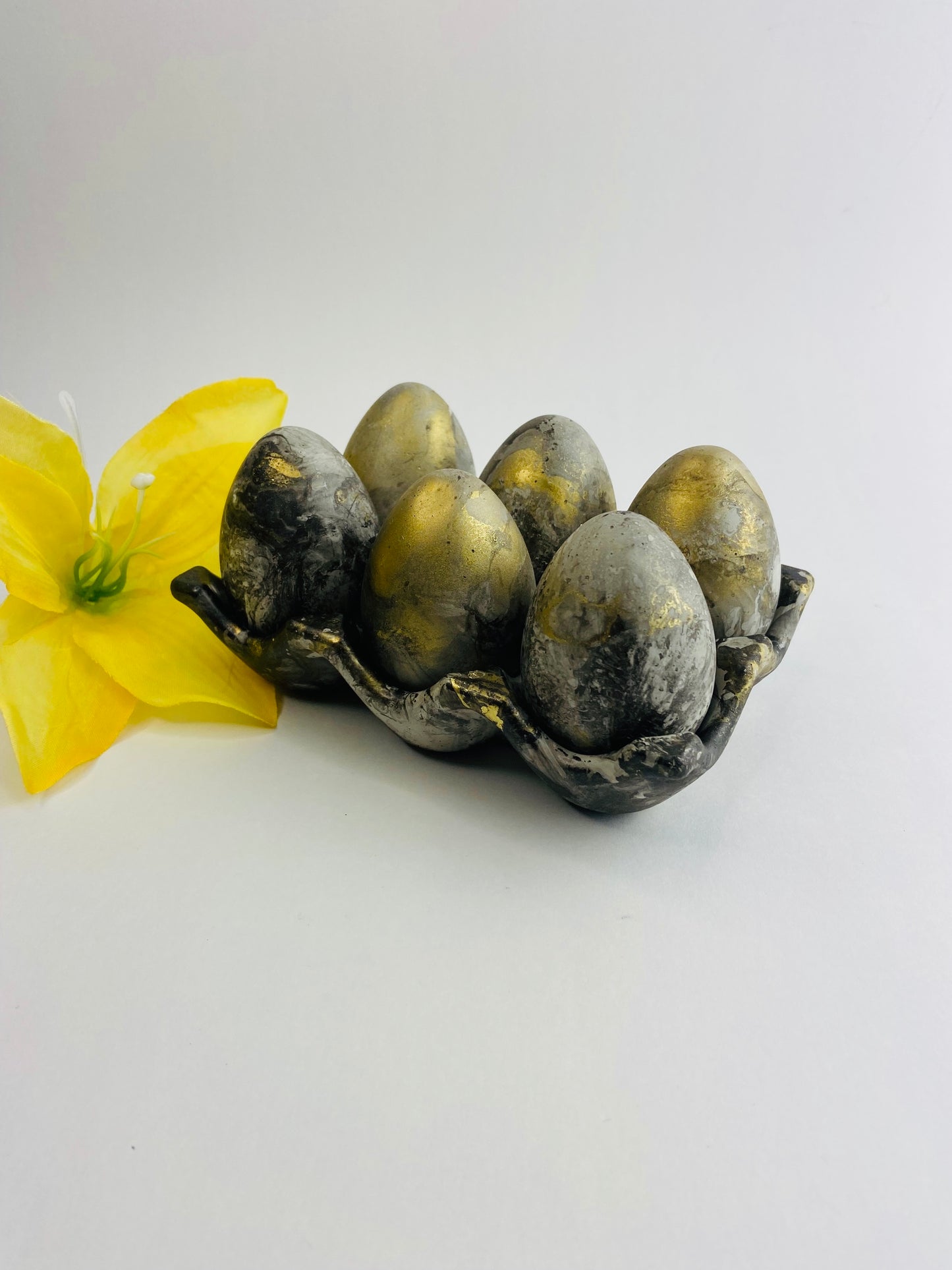 Marble Eggs, Concrete Eggs