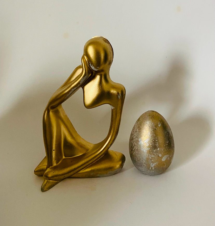 Marble Eggs, Concrete Eggs